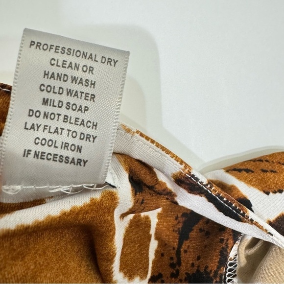 Cache Dress 2 Animal‎ Print Rushed Padded V-Bust Cap Sleeve Stretch Lined - Picture 7 of 7